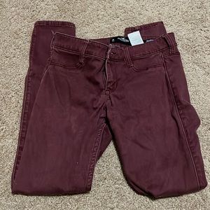 Burgundy Hollister Jeans 3R Low Rise
